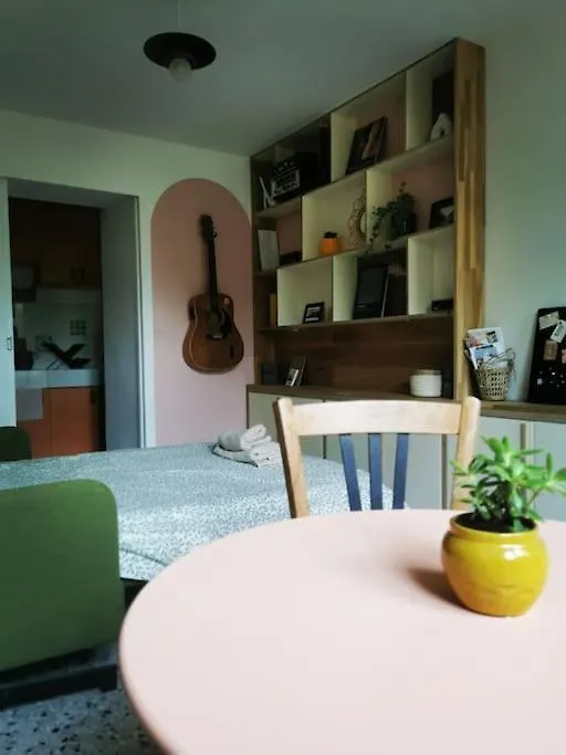 Апартаменты Studio Independant Dans Un Quartier Calme A Арль Франция